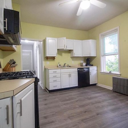 2 Bedroom Condo Close To Boston And Cambridge With Free Parkings Exterior foto