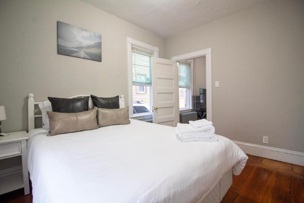 2 Bedroom Condo Close To Boston And Cambridge With Free Parkings Exterior foto